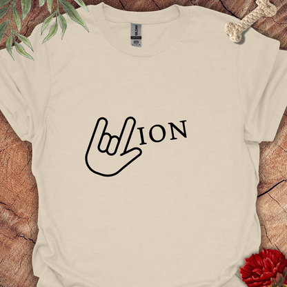 Rock on Lion Tee